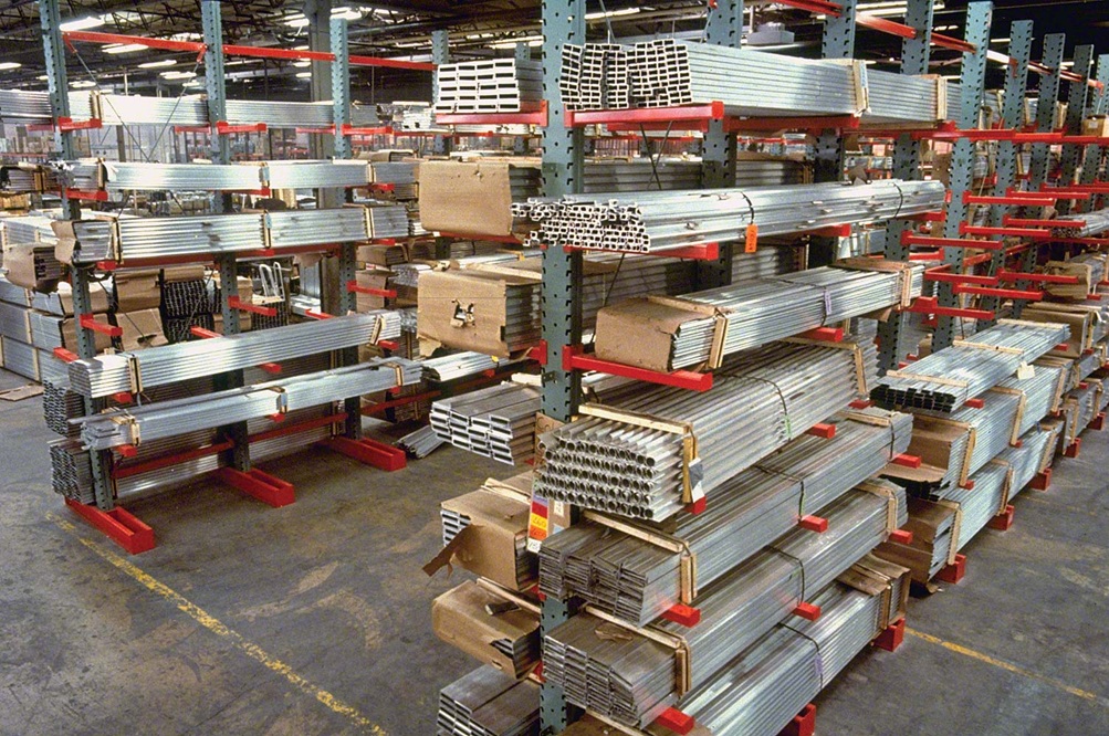 Cantilever rack arms holding long material