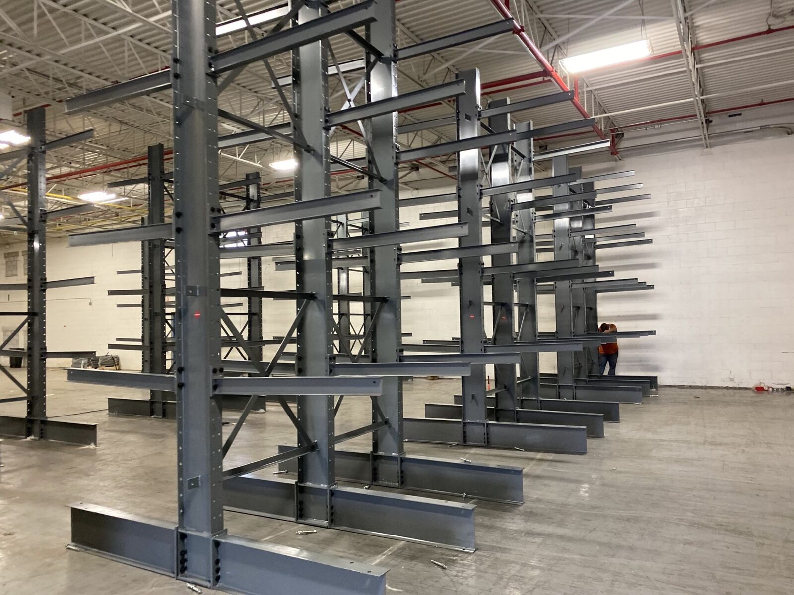 Cantilever rack arms holding long material